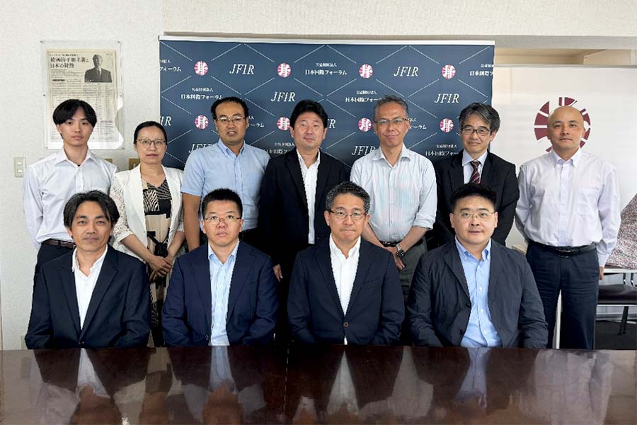 日中学術交流会「東アジアの平和的発展と海洋問題」